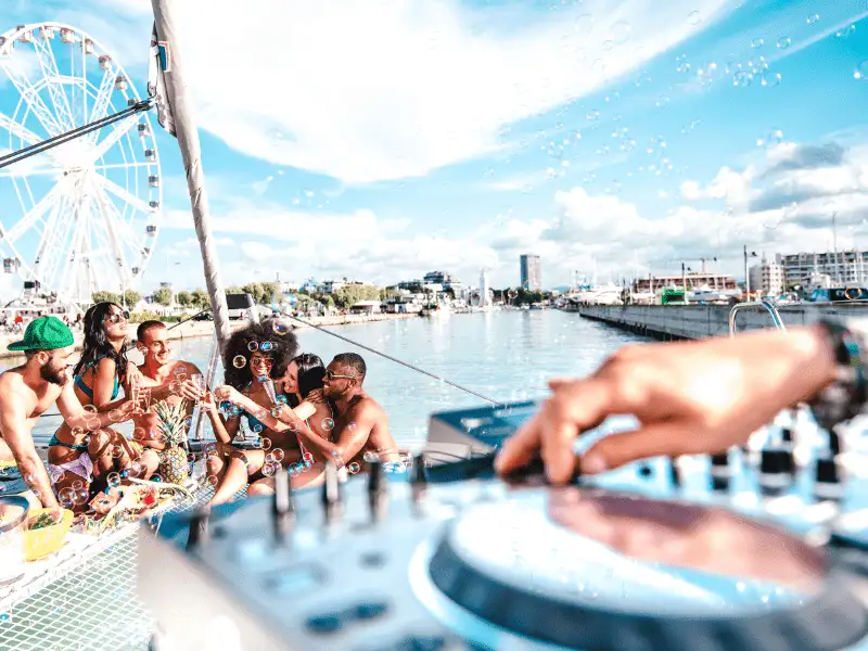 boat party